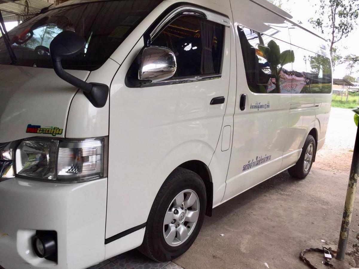 You In House Urt Surathani Airport Surat Thani Bagian luar foto
